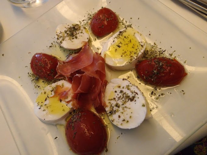 Amoca Linyola · sala del restaurante