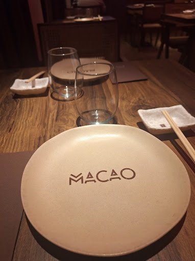 Macao Lleida · plato de la carta