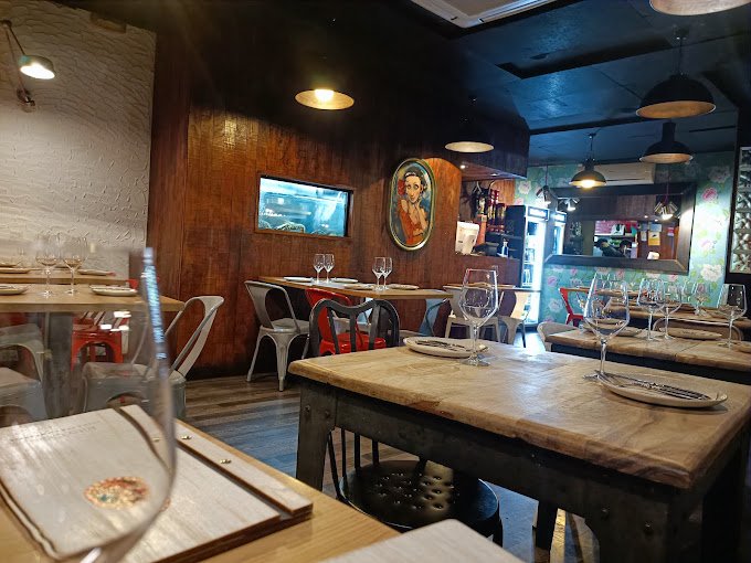 Rita Cokó · sala del restaurant